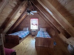 Sleeping Loft with Twin Trundle Beds (Sleeps 4)